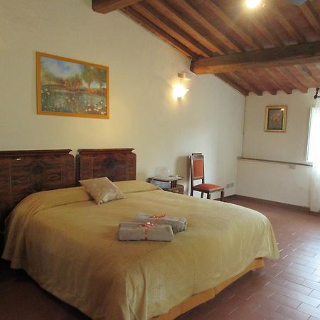 Apartamento La Rondine Lucca Habitación foto