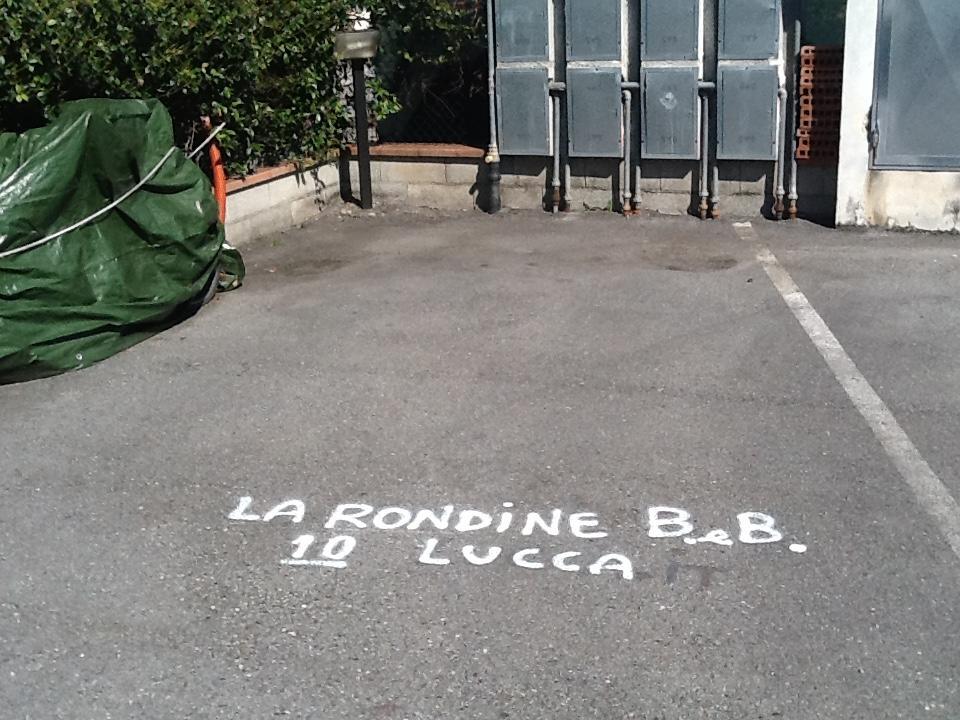 Apartamento La Rondine Lucca Exterior foto